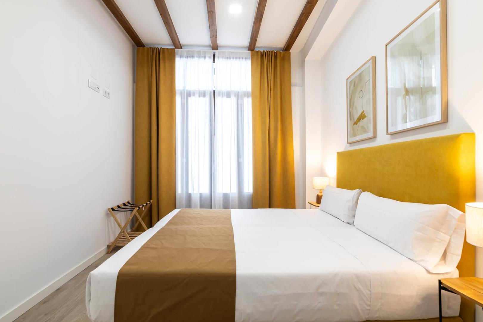 Moontels Plaza De Vannes Valencia Exteriör bild